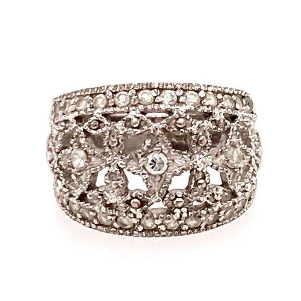 ‎925 Flower CZ Ring